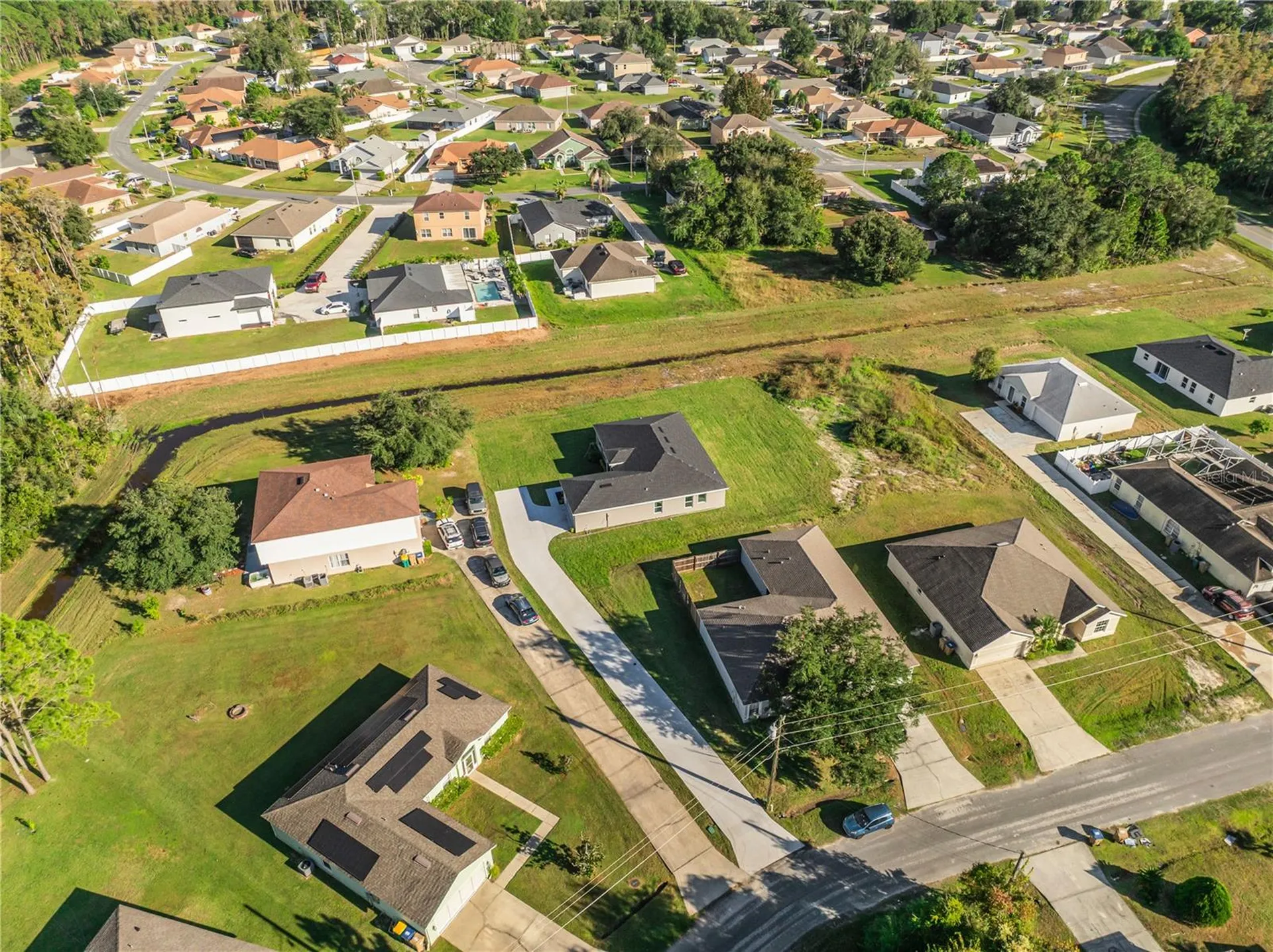 1120 Chesterfield Kissimmee FL 34758
