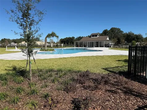 1198 Port Blue Way Lady Lake FL 32159
