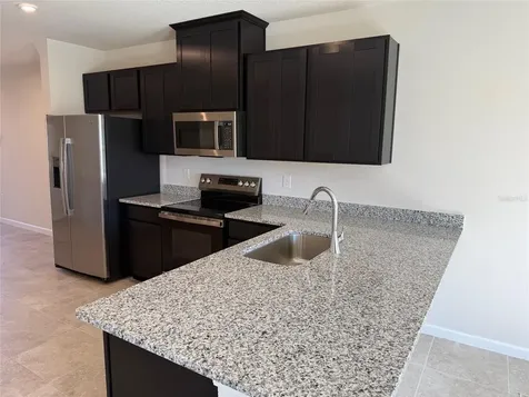 1198 Port Blue Way Lady Lake FL 32159