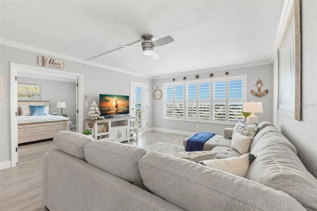 5220 Brittany Drive S St Petersburg FL 33715
