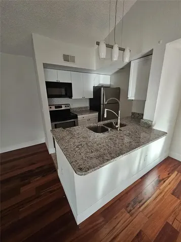 5132 Conroy Road Orlando FL 32811