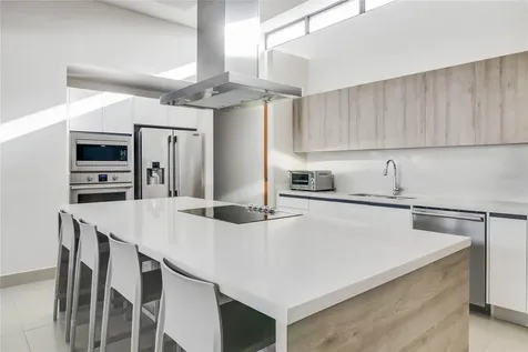 2 Ebro At Residences At Rio Bayamon PR 00956