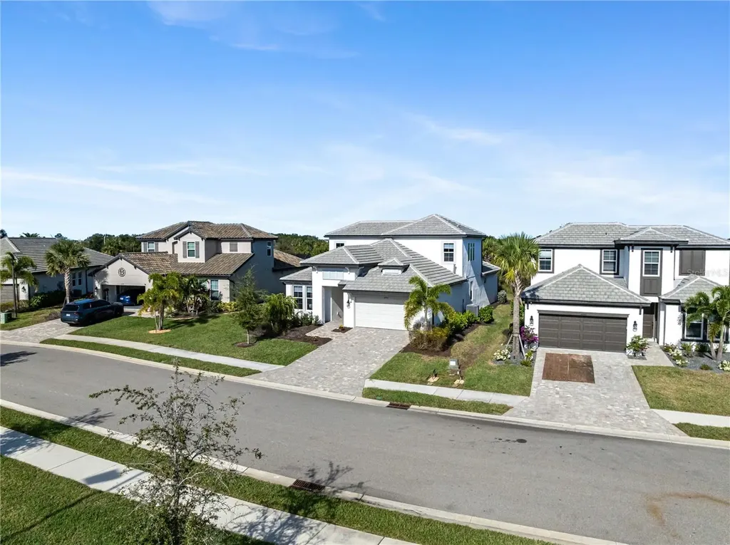 16743 Seraphic Trail Bradenton FL 34211