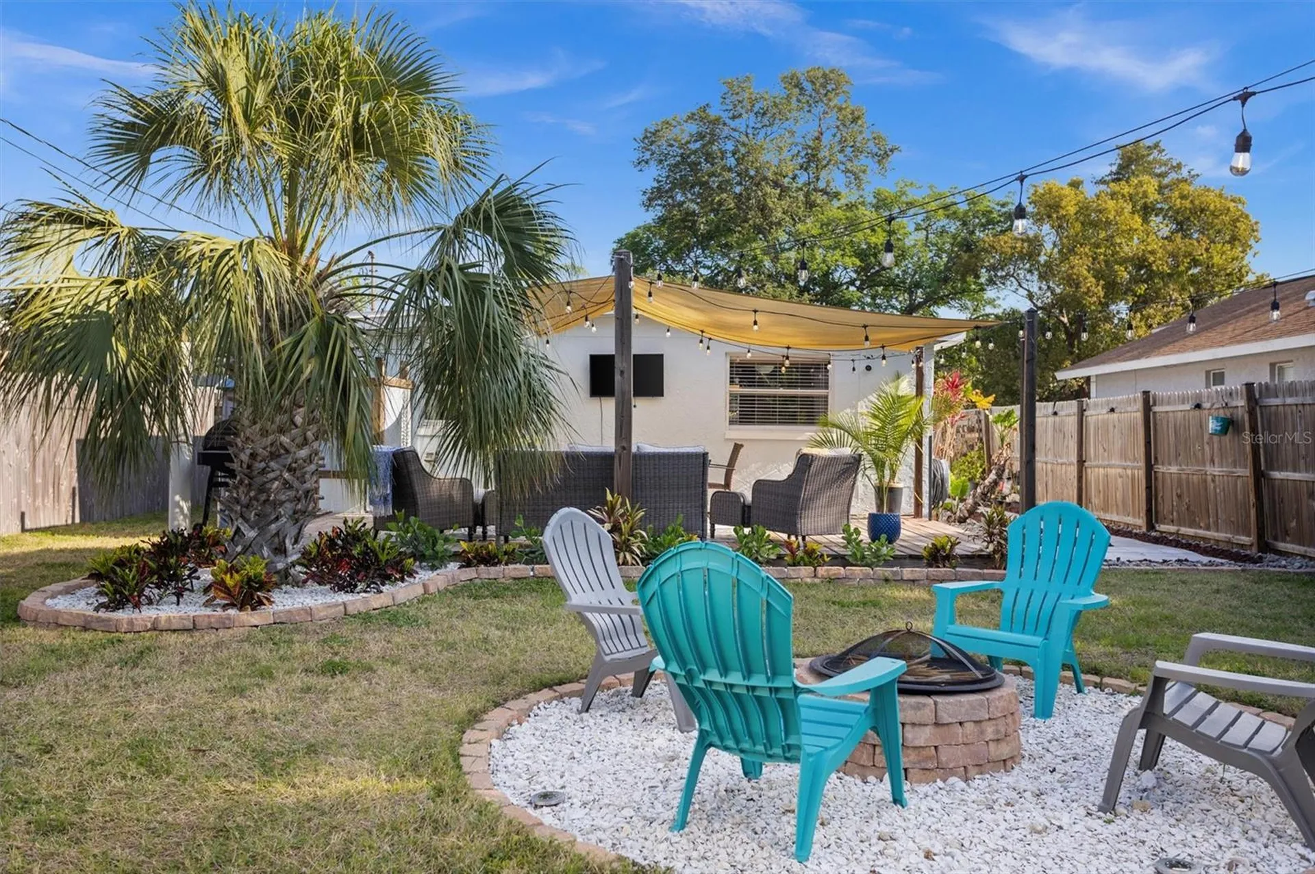 1018 55th Avenue N St Petersburg FL 33703