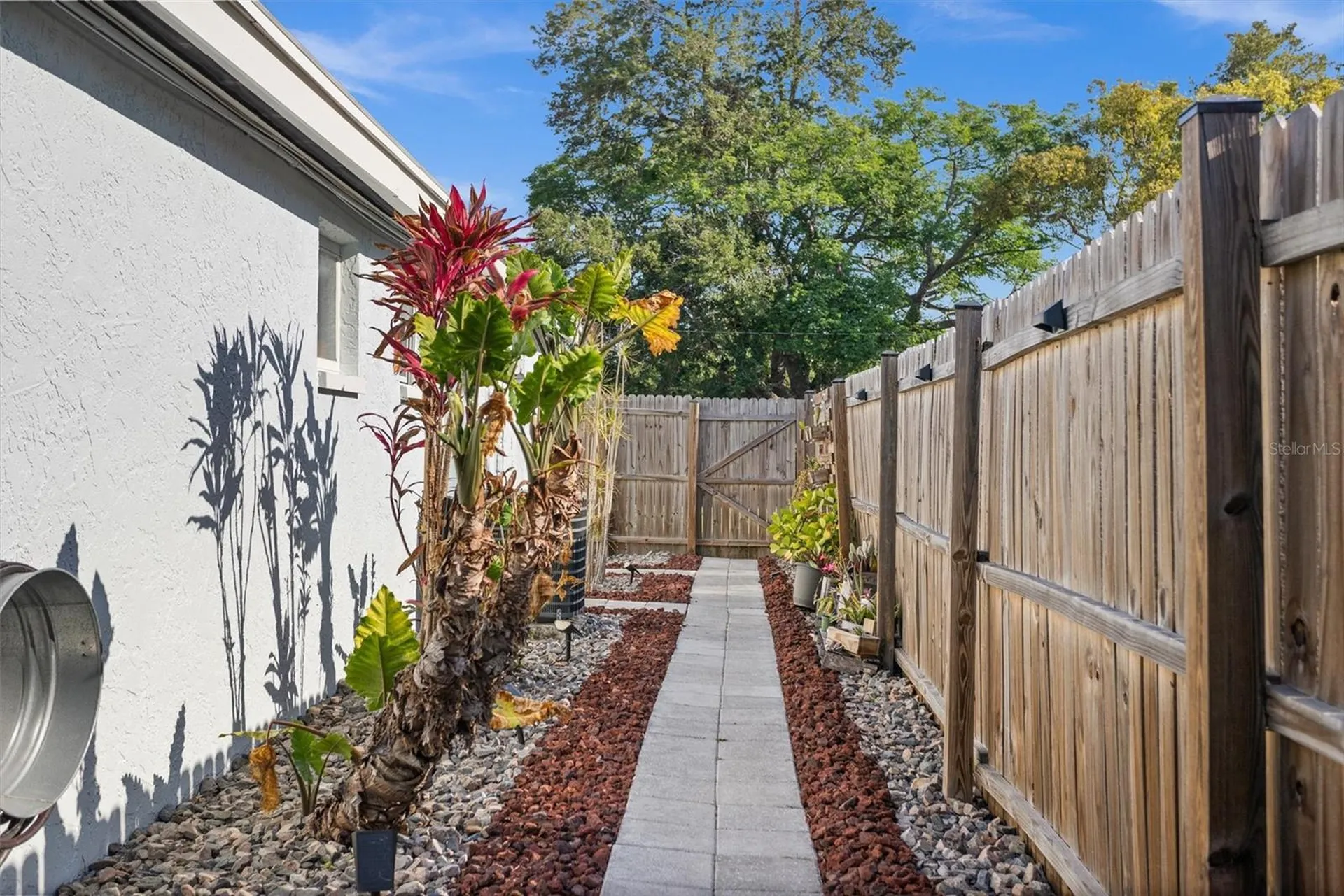 1018 55th Avenue N St Petersburg FL 33703