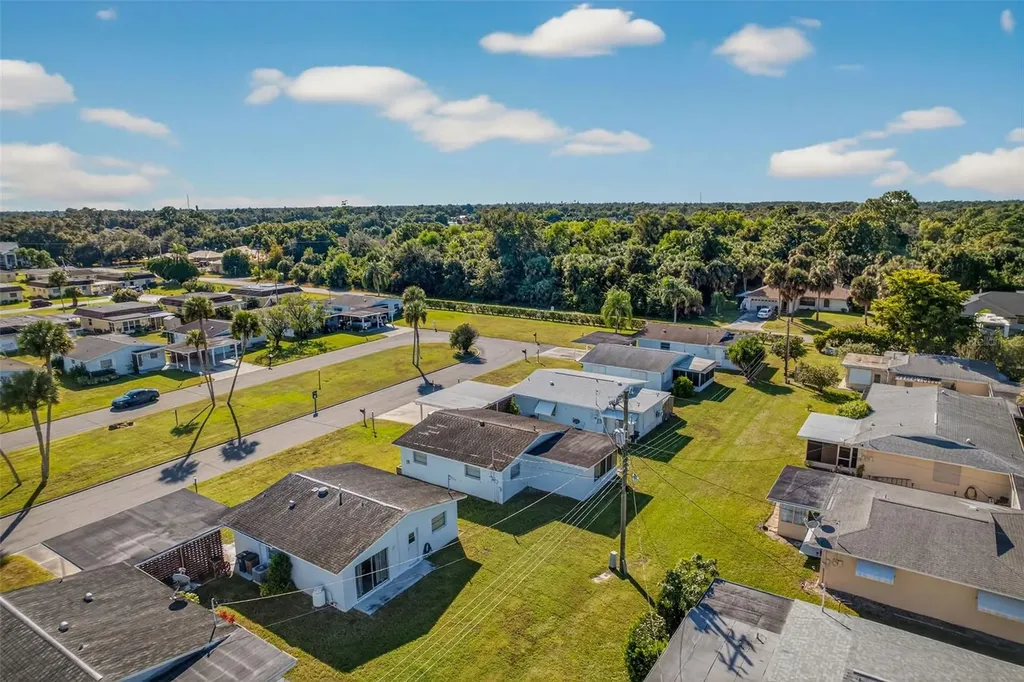 2207 Croton Court Lehigh Acres FL 33936