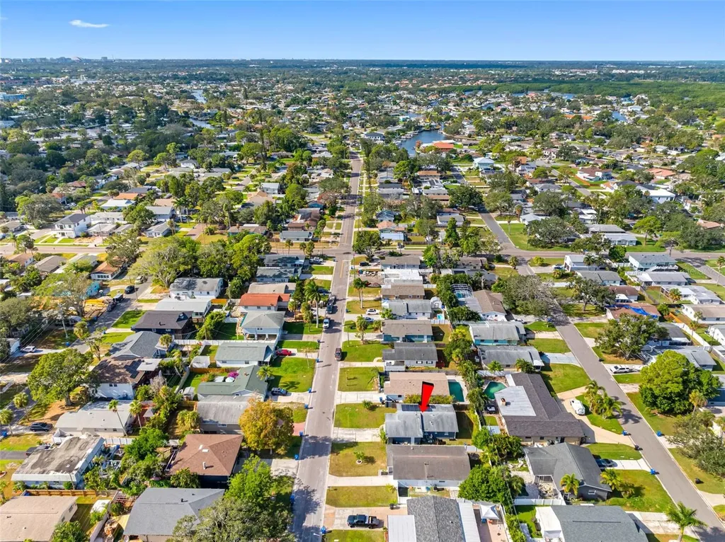1861 Shore Acres Boulevard NE St Petersburg FL 33703