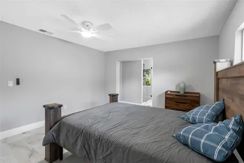 1861 Shore Acres Boulevard NE St Petersburg FL 33703