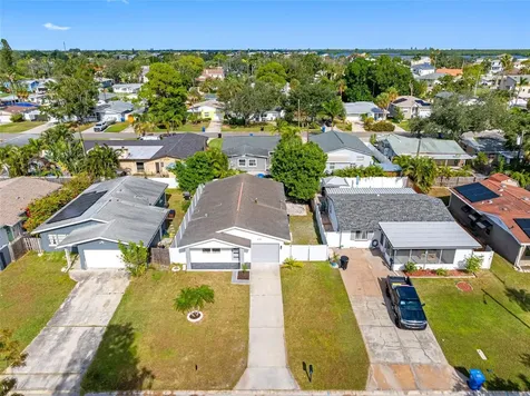 1861 Shore Acres Boulevard NE St Petersburg FL 33703