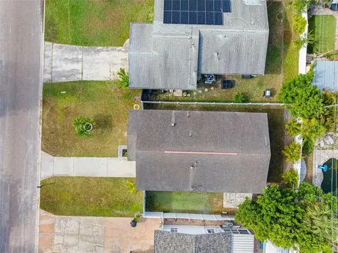 1861 Shore Acres Boulevard NE St Petersburg FL 33703