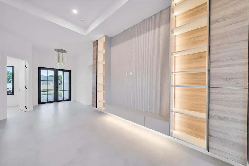 836 SW 36th Terrace Cape Coral FL 33914