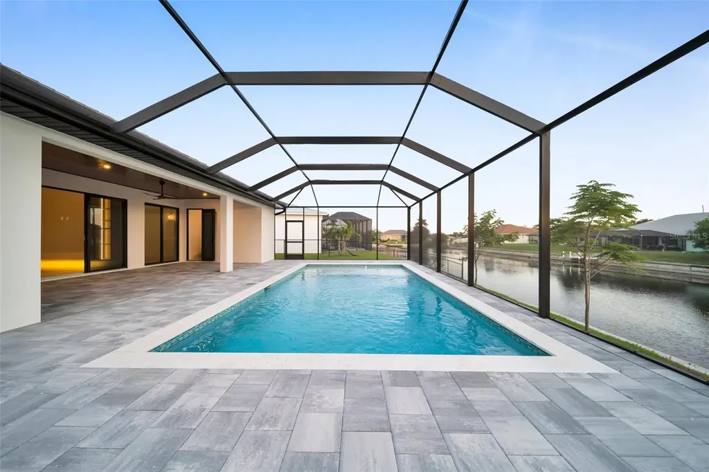 836 SW 36th Terrace Cape Coral FL 33914