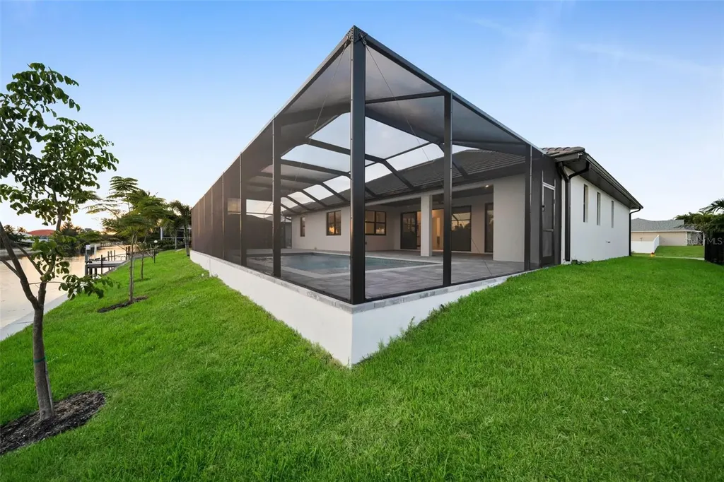 836 SW 36th Terrace Cape Coral FL 33914