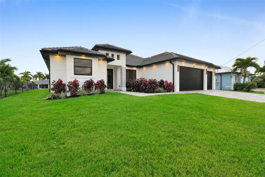 836 SW 36th Terrace Cape Coral FL 33914