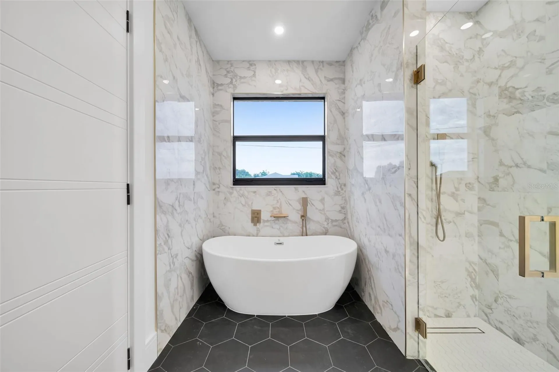 836 SW 36th Terrace Cape Coral FL 33914