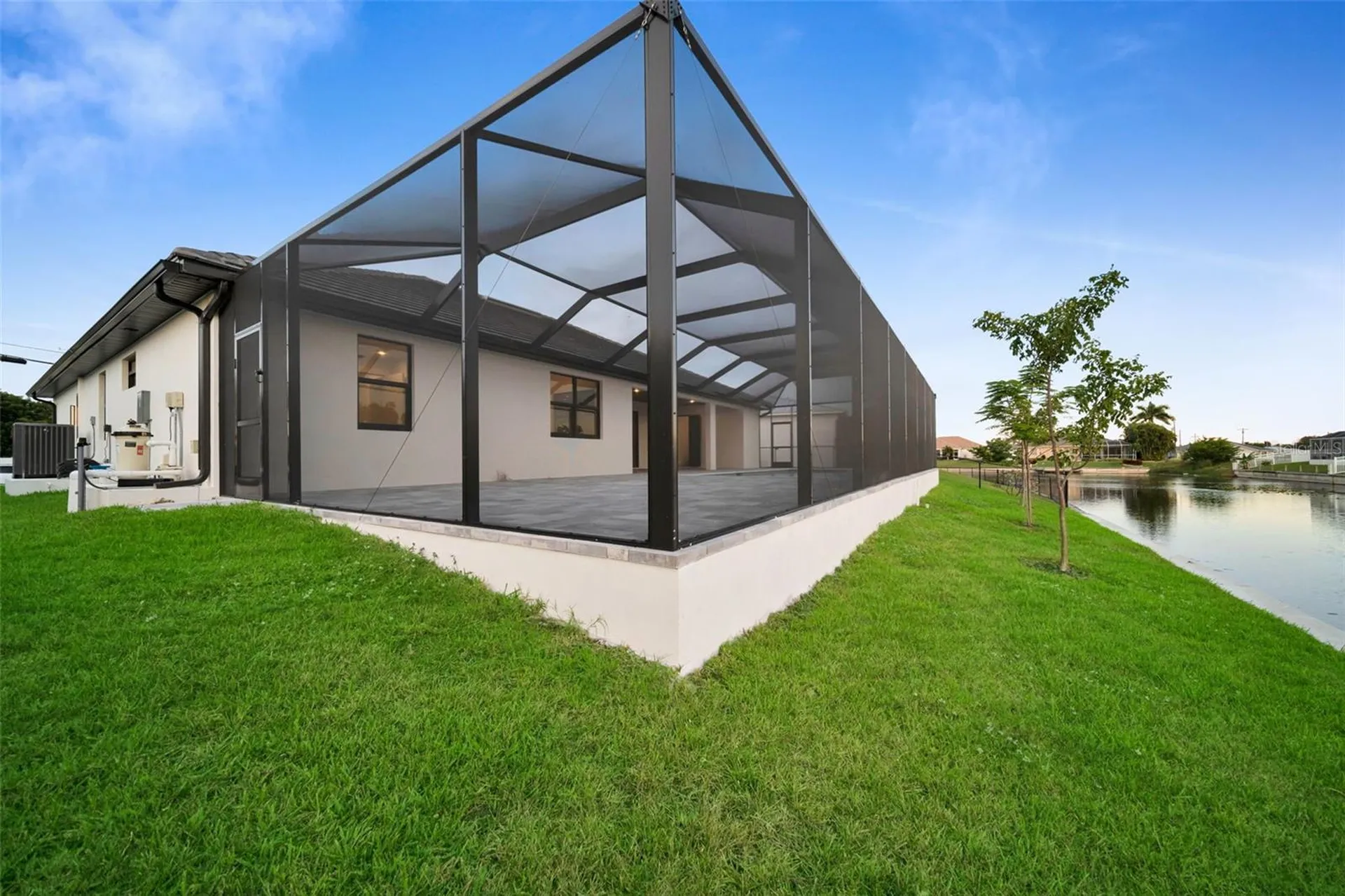 836 SW 36th Terrace Cape Coral FL 33914