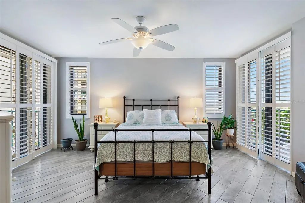 670 Island Way Clearwater Beach FL 33767