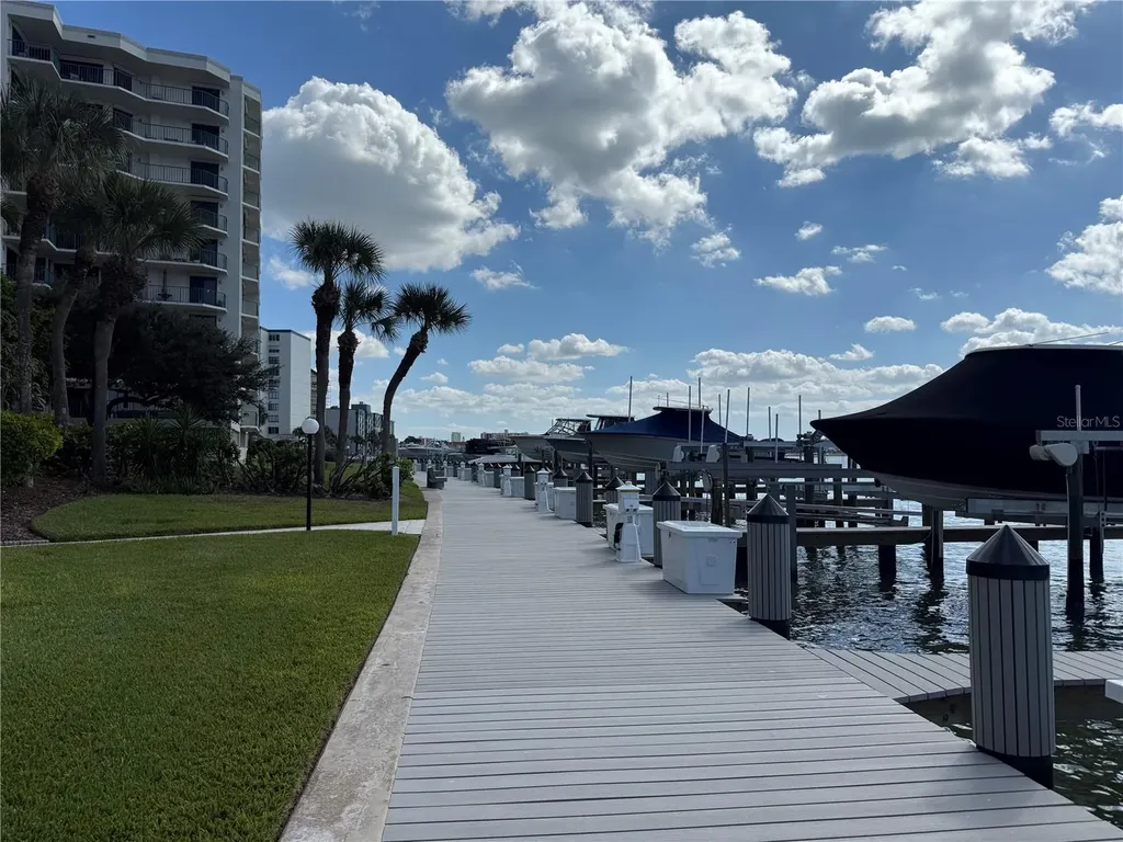 670 Island Way Clearwater Beach FL 33767