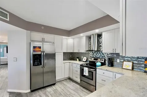 670 Island Way Clearwater Beach FL 33767