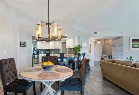 670 Island Way Clearwater Beach FL 33767