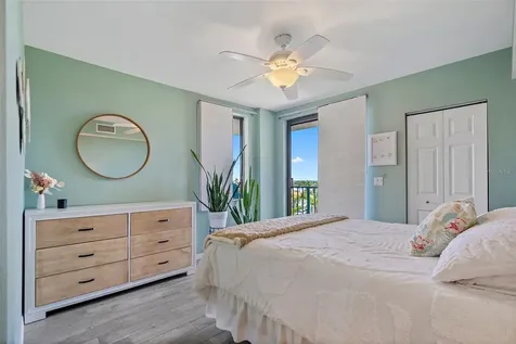 670 Island Way Clearwater Beach FL 33767
