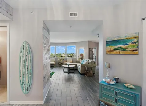 670 Island Way Clearwater Beach FL 33767