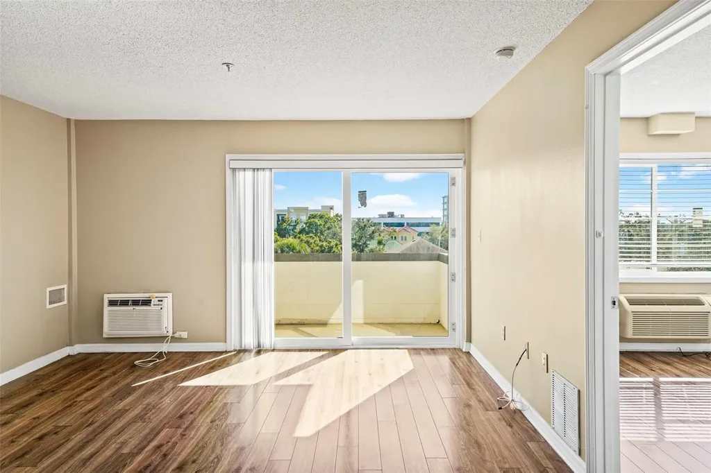406 S Cedar Avenue Tampa FL 33606