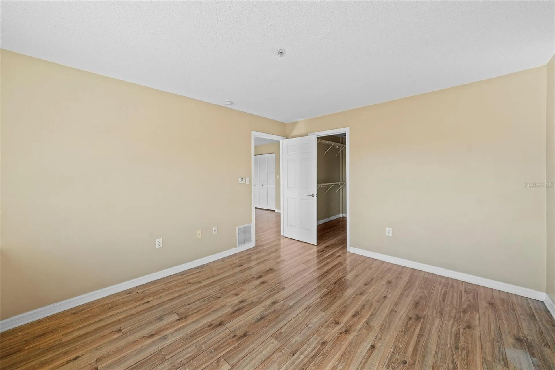 406 S Cedar Avenue Tampa FL 33606