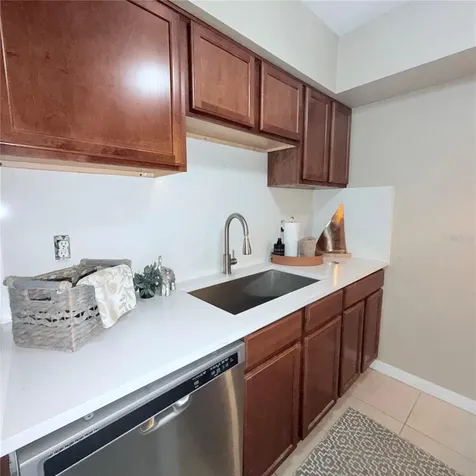 406 S Cedar Avenue Tampa FL 33606