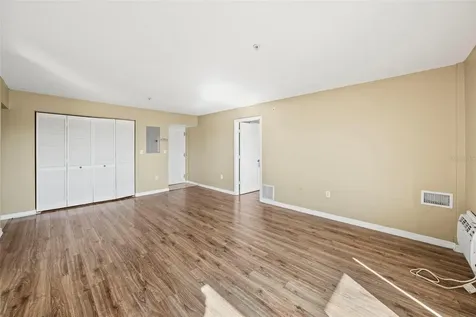 406 S Cedar Avenue Tampa FL 33606