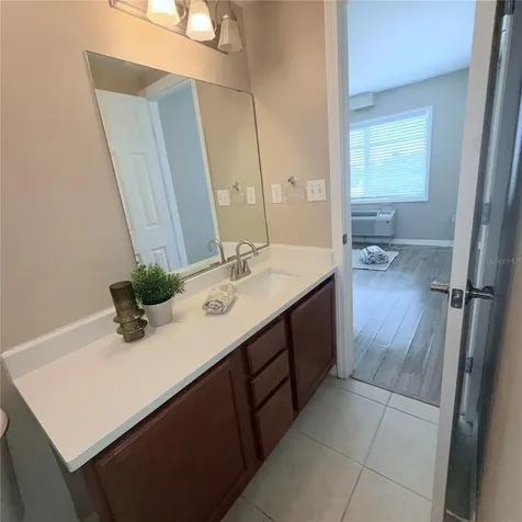 406 S Cedar Avenue Tampa FL 33606
