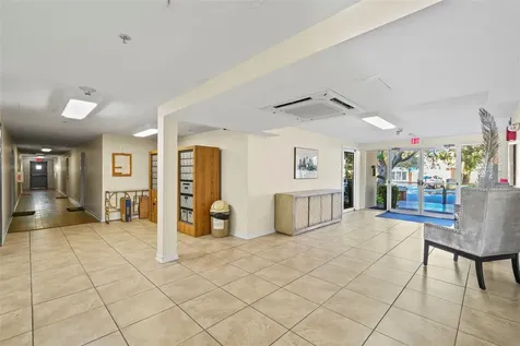 406 S Cedar Avenue Tampa FL 33606