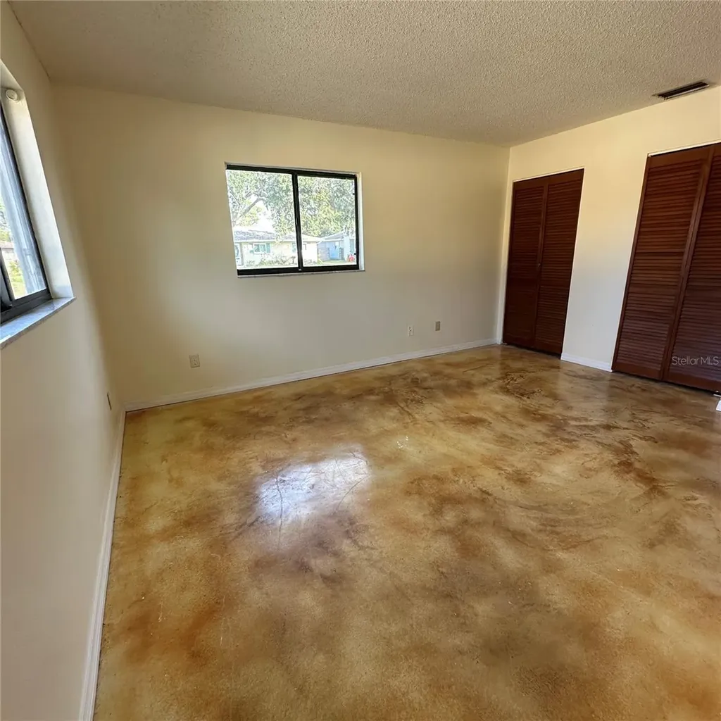 5005 Leon Drive Palmetto FL 34221