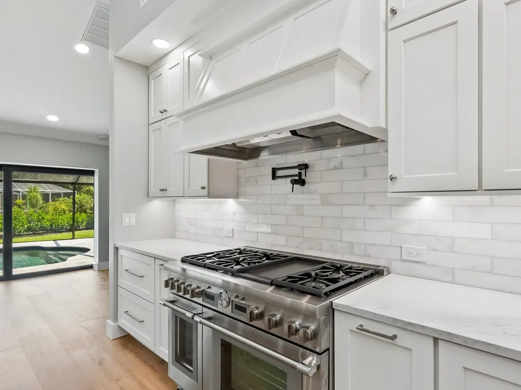 180 Lookout Point Drive Osprey FL 34229