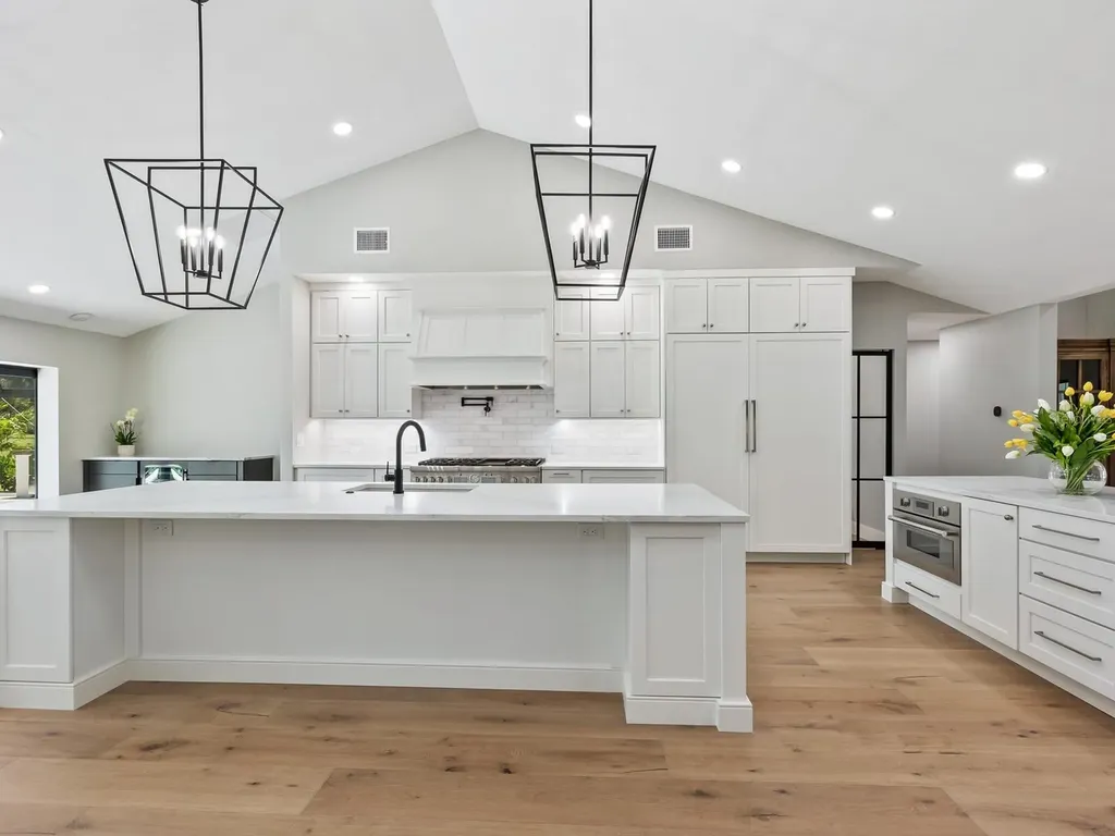 180 Lookout Point Drive Osprey FL 34229