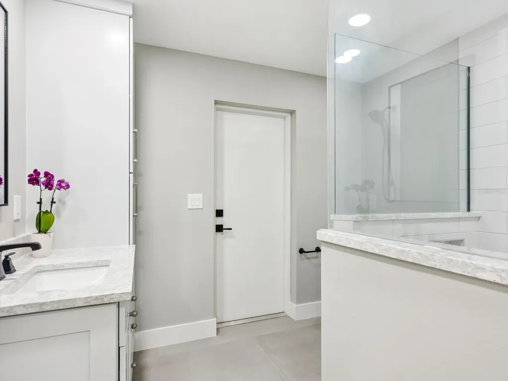 180 Lookout Point Drive Osprey FL 34229