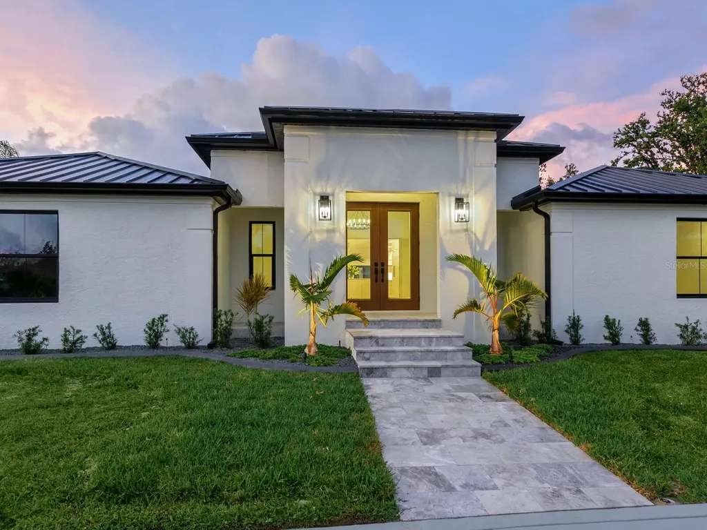 180 Lookout Point Drive Osprey FL 34229