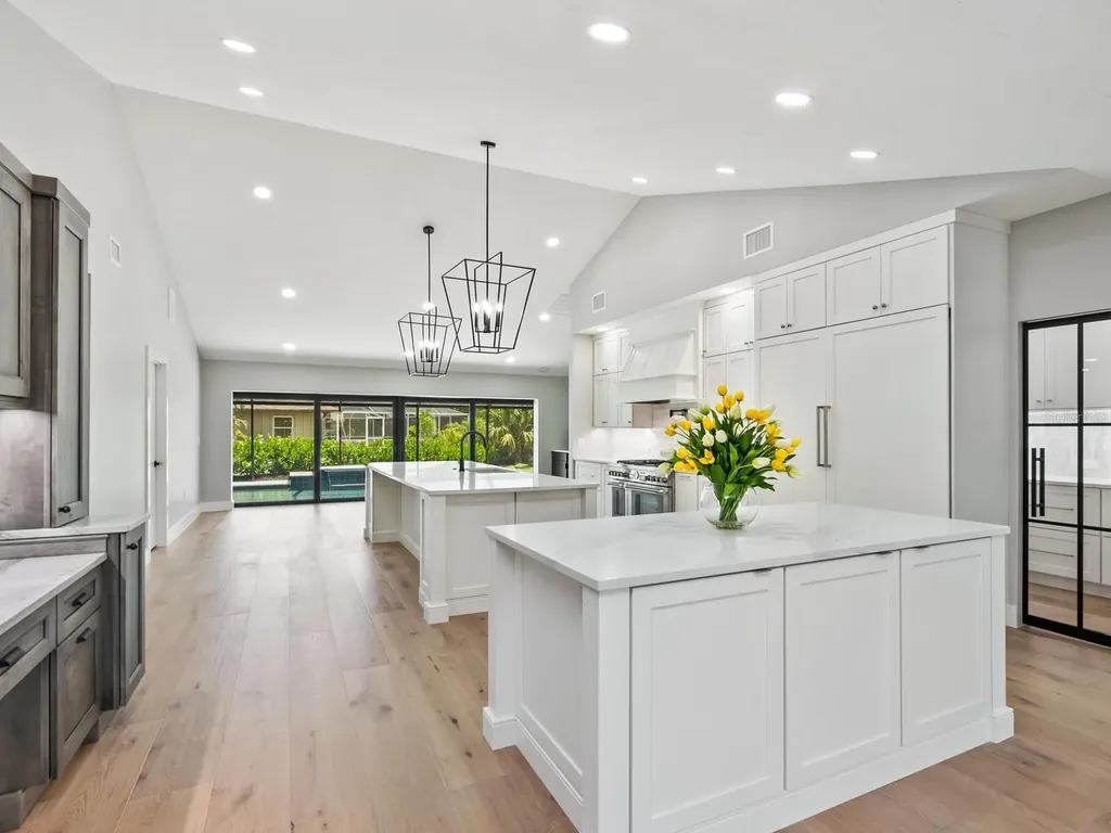 180 Lookout Point Drive Osprey FL 34229