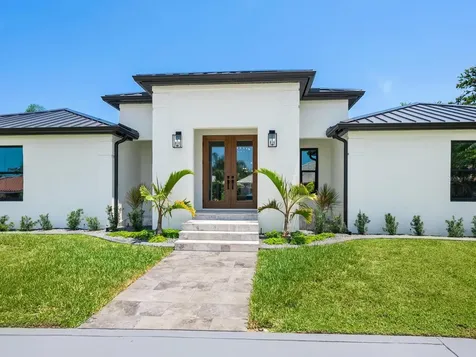 180 Lookout Point Drive Osprey FL 34229