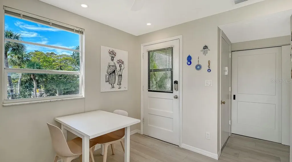 4350 Chatham Drive Longboat Key FL 34228