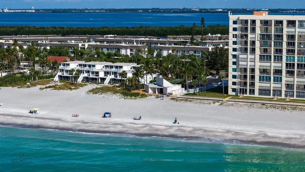 4350 Chatham Drive Longboat Key FL 34228