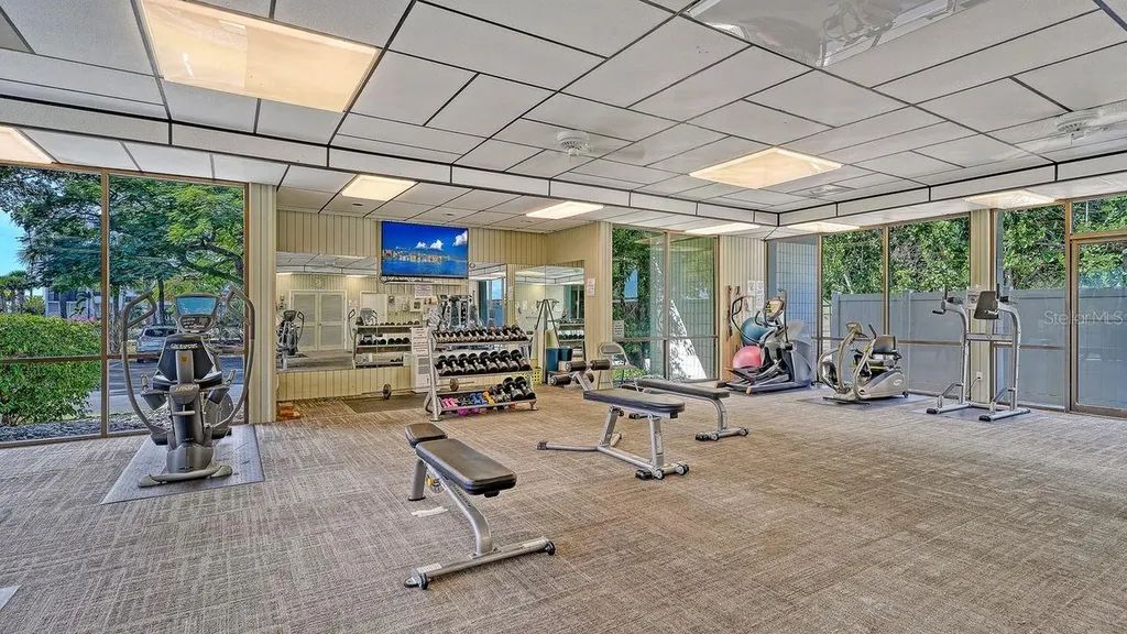 4350 Chatham Drive Longboat Key FL 34228