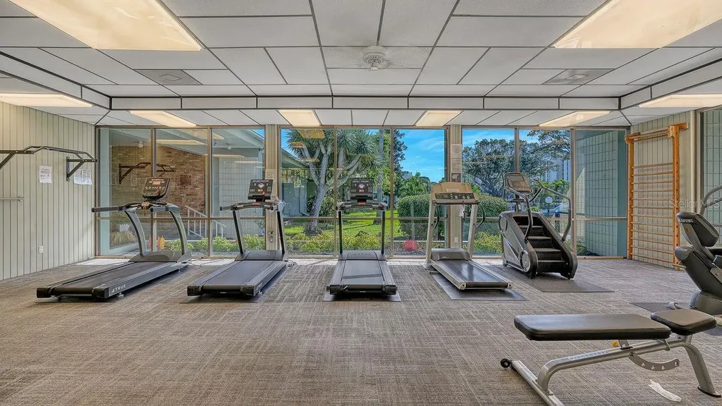 4350 Chatham Drive Longboat Key FL 34228