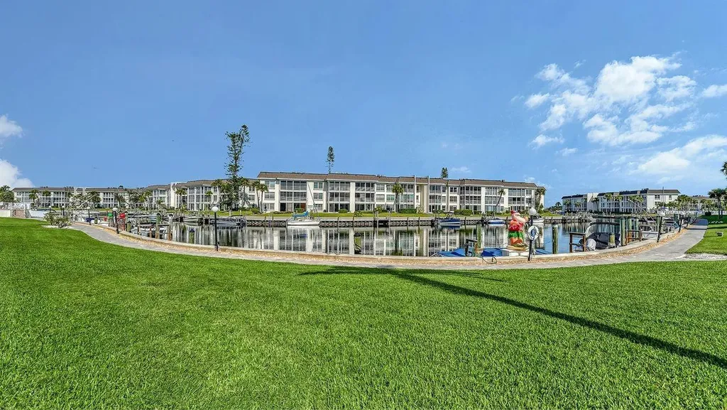 4350 Chatham Drive Longboat Key FL 34228