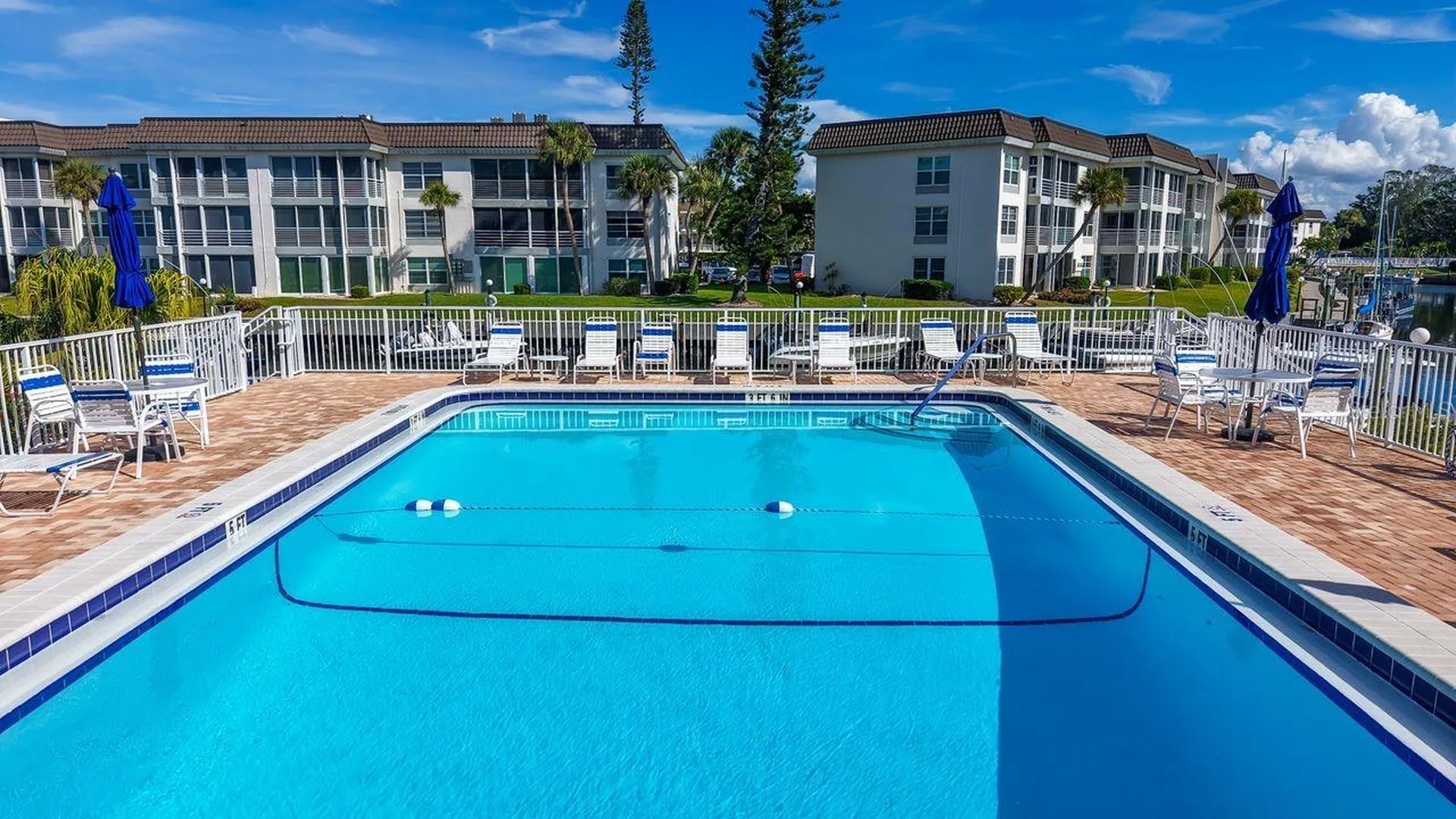 4350 Chatham Drive Longboat Key FL 34228