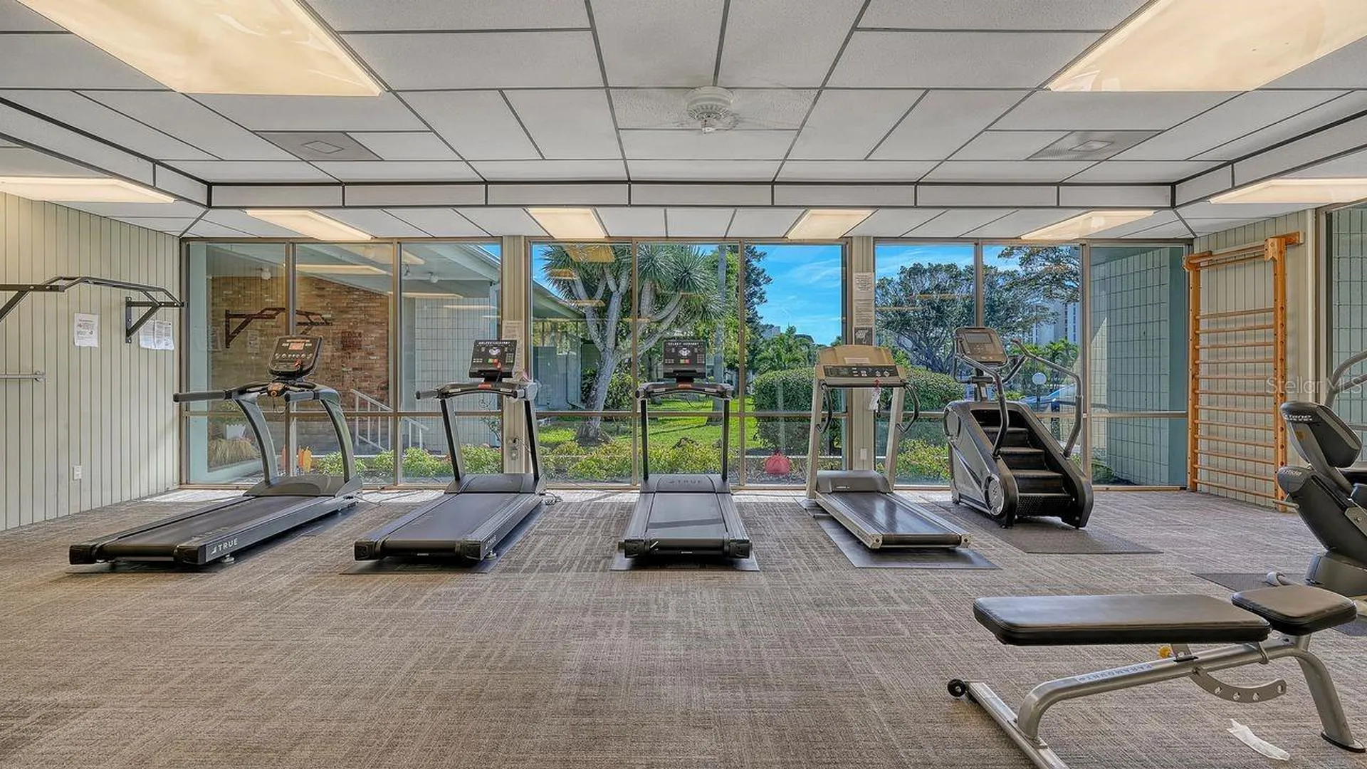 4350 Chatham Drive Longboat Key FL 34228