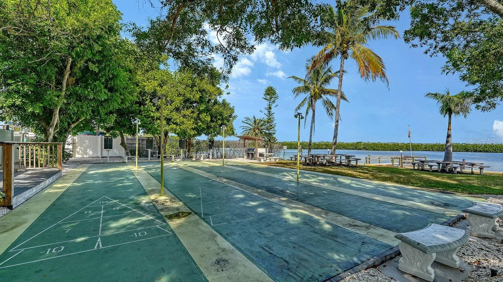 4350 Chatham Drive Longboat Key FL 34228