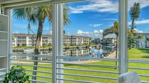 4350 Chatham Drive Longboat Key FL 34228