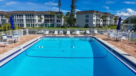4350 Chatham Drive Longboat Key FL 34228