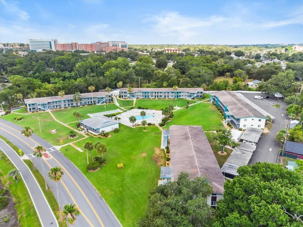 1600 W Lake Parker Drive Lakeland FL 33805